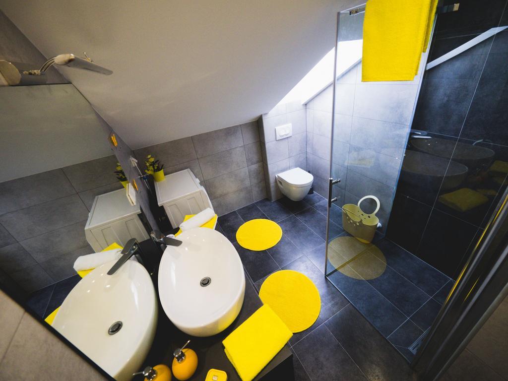 Apartments Sunny Garden Brodarica  Bagian luar foto