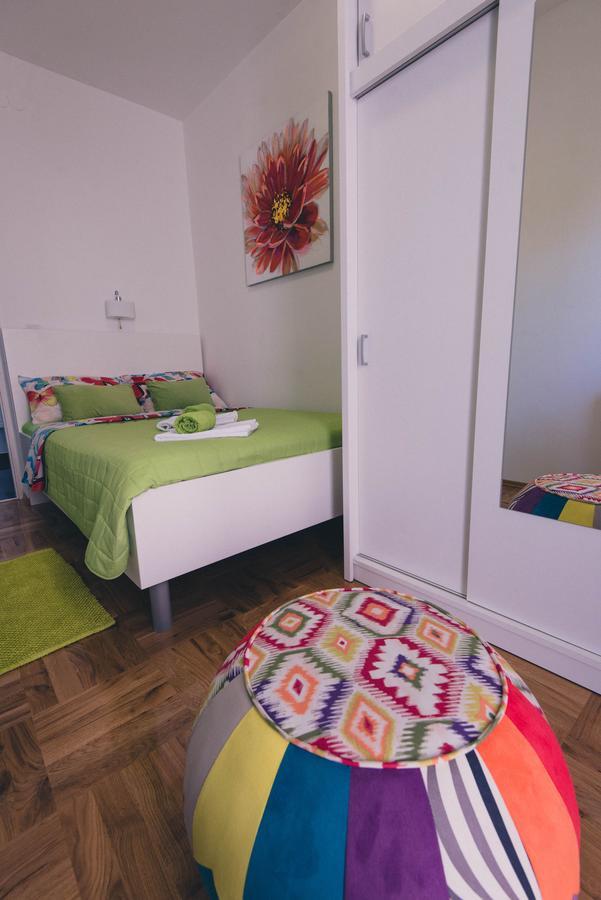 Apartments Sunny Garden Brodarica  Bagian luar foto